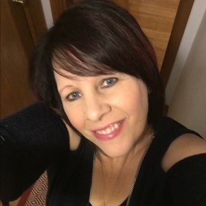 Meet your Posher, Fay